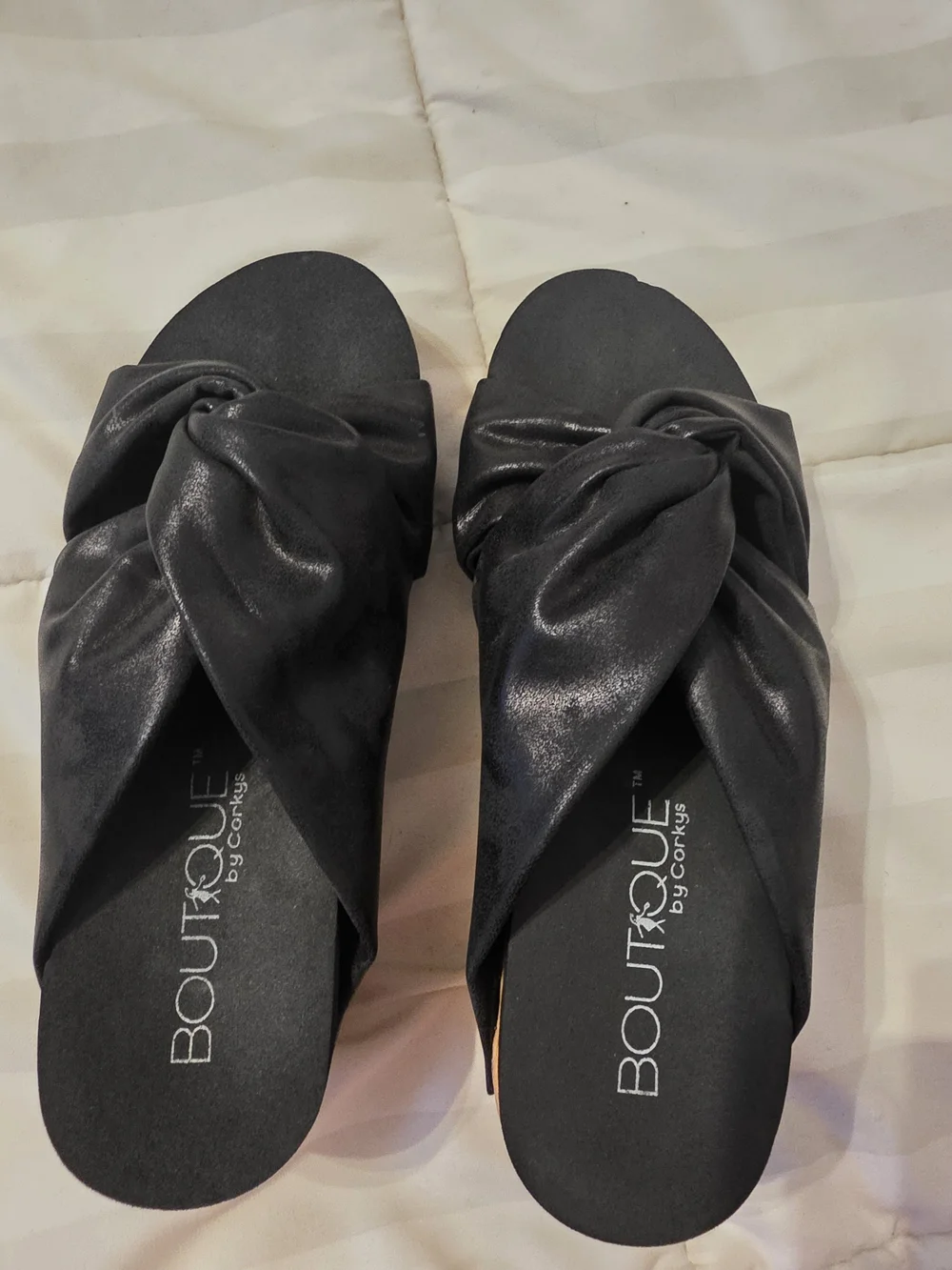 Black Knot Cork Wedge Sandals